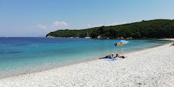 Avlaki Beach'in fotoğrafı doğal alan içinde bulunmaktadır