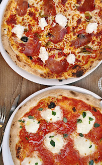 Plats et boissons du Pizzeria La Petite Tomate à Saint-Quentin-la-Poterie - n°7