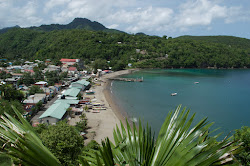 Foto van La Raye beach en de nederzetting