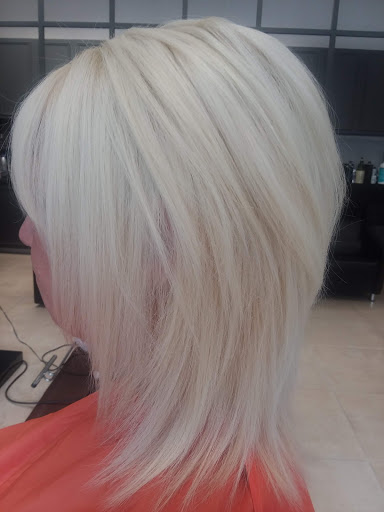 Beauty Salon «Camille Hair Salon», reviews and photos, Camille Hair Salon, 9702 S Tacoma Way #103, Lakewood, WA 98499, USA