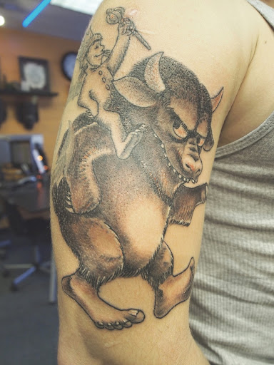 Tattoo Shop «Wonderland Tattoo Studio», reviews and photos, 23531 Little Mack Ave, St Clair Shores, MI 48080, USA