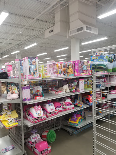 Clothing Store «Burlington Coat Factory», reviews and photos, 1965 N Pebble Creek Pkwy, Goodyear, AZ 85395, USA