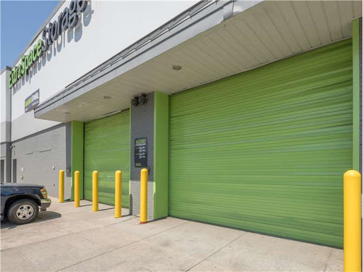 Self-Storage Facility «Secure Self Storage», reviews and photos, 1725 W Farms Rd, Bronx, NY 10460, USA
