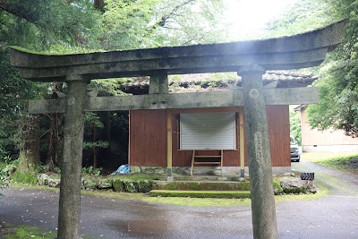 三所神社