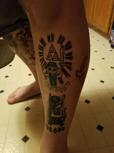 Tattoo Shop «Illustrator Tattoos», reviews and photos, 38505 Chestnut Ridge Rd, Elyria, OH 44035, USA