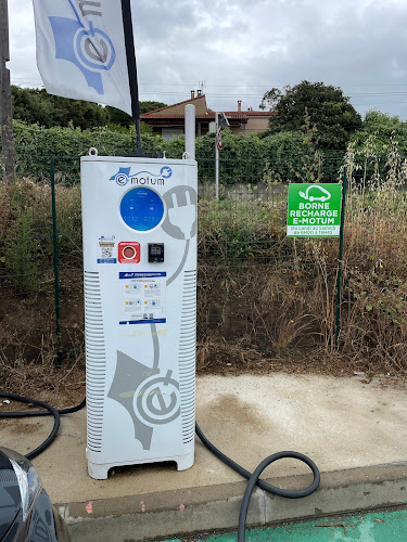 Station de recharge pour véhicules électriques à Propriano