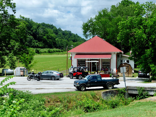 Grocery Store «Netts Country Store & Deli», reviews and photos, 4356 Skelley Rd, Santa Fe, TN 38482, USA