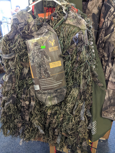 Sporting Goods Store «McDuffie Marine & Sporting Goods Inc», reviews and photos, 1866 W US Hwy 90, Lake City, FL 32055, USA