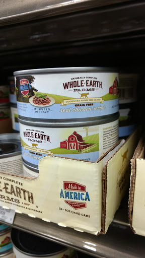 Pet Supply Store «Petco Animal Supplies», reviews and photos, 4840 N Pulaski Rd #100, Chicago, IL 60630, USA