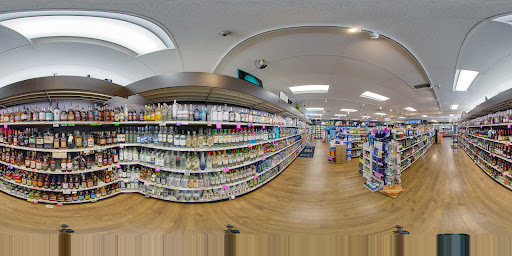 Liquor Store «Hillsboro Liquor Store», reviews and photos, 2055 SE Tualatin Valley Hwy #14, Hillsboro, OR 97123, USA