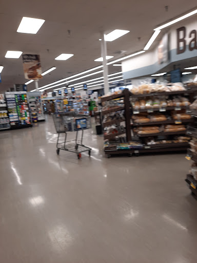 Grocery Store «Food Lion», reviews and photos, 6 Washington St, Cambridge, MD 21613, USA