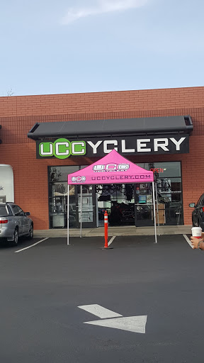 Shopping Mall «La Jolla Village Square», reviews and photos, 8657 Villa La Jolla Dr, La Jolla, CA 92037, USA