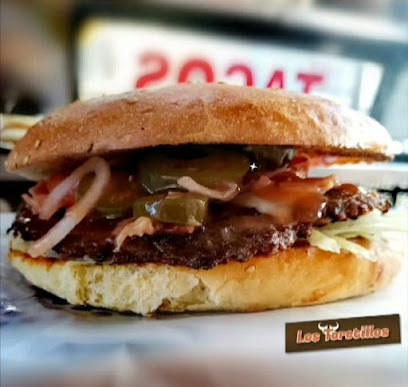 Tacos y Hamburguesas Los Toretillos - C. de Los Fresnos 50, Las Arboledas, 99059 Fresnillo, Zac., Mexico