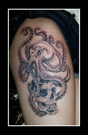 Tattoo Shop «Moselys Tattoo», reviews and photos, 18018 1st Avenue South, Burien, WA 98148, USA