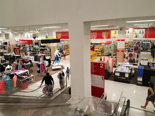 Department Store «Target», reviews and photos, 3100 14th St NW #201, Washington, DC 20010, USA