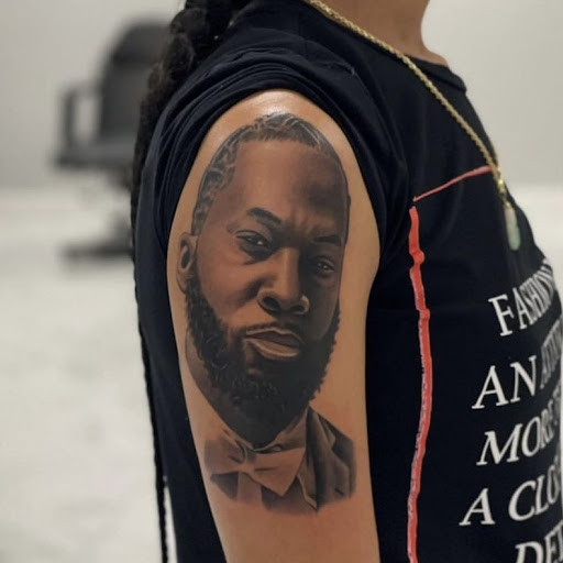 Book Store «Trents Bookshelf», reviews and photos, 8139 Elk Grove Blvd, Elk Grove, CA 95758, USA