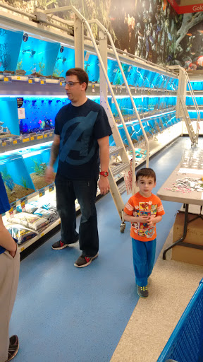 Pet Supply Store «PetSmart», reviews and photos, 2101 NJ-35, Holmdel, NJ 07733, USA