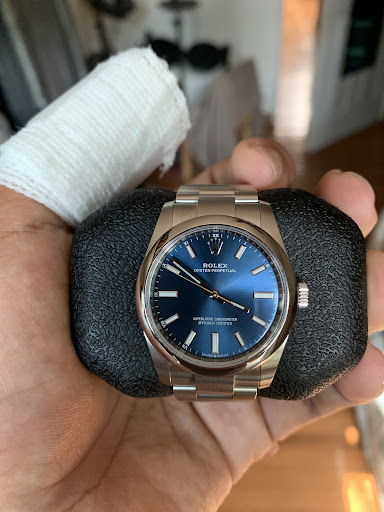 Jewelry Store «London Jewelers», reviews and photos, 2046 Northern Blvd, Manhasset, NY 11030, USA