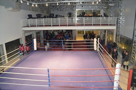 Gimnasio de boxeo y musculación