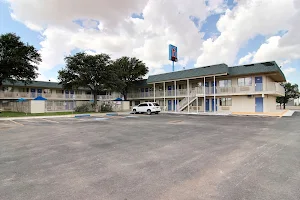 Motel 6 Fort Stockton, TX image