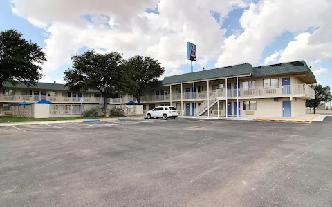 Motel 6 Fort Stockton, TX image