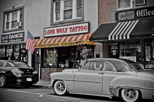 Tattoo Shop «LONE WOLF TATTOO», reviews and photos, 211 Bedford Ave, Bellmore, NY 11710, USA