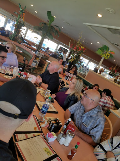 Shopping Mall «Santa Teresa Village Shopping Center», reviews and photos, 7028 Santa Teresa Blvd, San Jose, CA 95139, USA