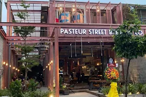 Pasteur Street Craft Beer - Xưởng Bia Taproom & Restaurant image