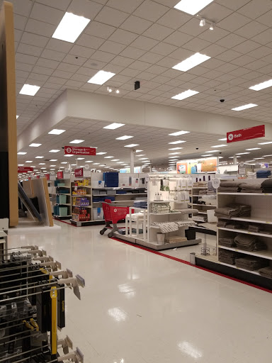 Department Store «Target», reviews and photos, 3649 S Hastings Way, Eau Claire, WI 54701, USA