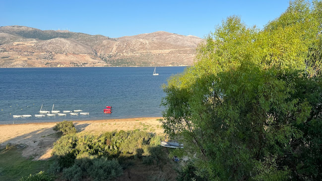 Lazaratos Hotel - Ξενοδοχείο