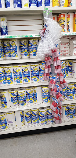 Dollar Store «Dollar Tree», reviews and photos, 622 Somerville Ave, Somerville, MA 02143, USA