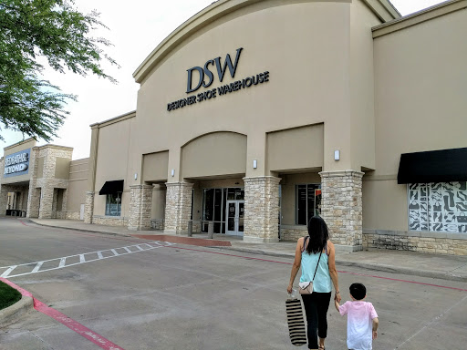 DSW Designer Shoe Warehouse, 2709 N Mesquite Dr, Mesquite, TX 75150, USA, 