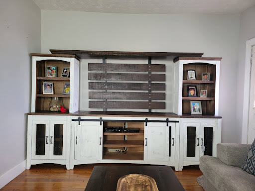 Furniture Store «Furniture & Cabinet Outlet Center», reviews and photos, 7716 Service Center Dr, West Chester Township, OH 45069, USA