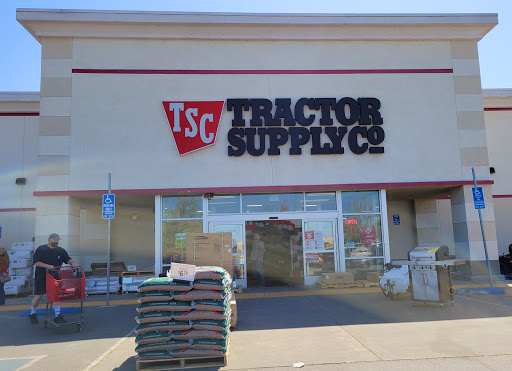 Home Improvement Store «Tractor Supply Co.», reviews and photos, 2475 Dr Martin Luther King Jr Pkwy, Chico, CA 95928, USA