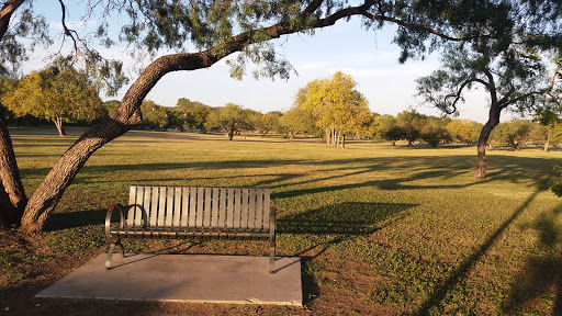 City Park «Shearer Hills/Ridgeview Walking Trail - Olmos Basin Park», reviews and photos, 101 Jackson Keller Rd, San Antonio, TX 78216, USA