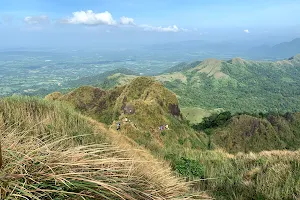 Mount Batulao Peak image