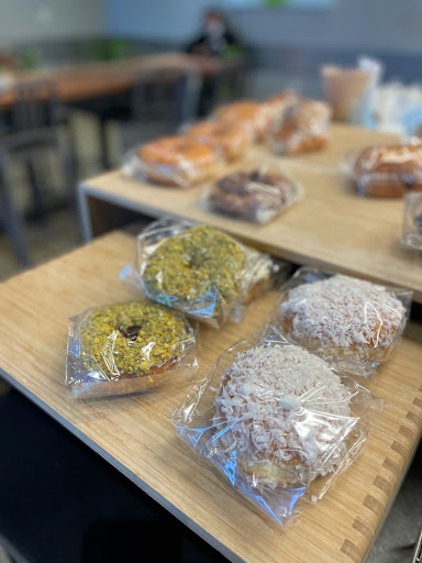 Coffee Shop «Intelligentsia Coffee Old Town Coffeebar», reviews and photos, 1233 N Wells St, Chicago, IL 60610, USA