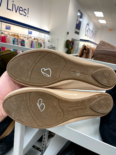 Thrift Store «Goodwill Store Manchester», reviews and photos, 2161 Hillsboro Blvd #5, Manchester, TN 37355, USA