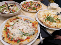 Pizza du Pizzeria La Casa Victoria à La Roche-Guyon - n°17