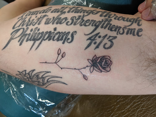 Tattoo Shop «Electric Chair Tattoo», reviews and photos, 701 A1A Beach Blvd, St Augustine, FL 32080, USA