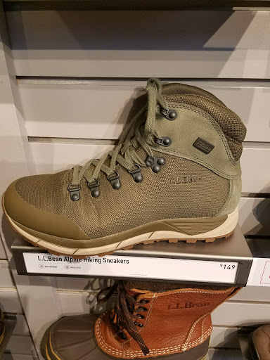 Clothing Store «L.L. Bean», reviews and photos, 700 Paramus Park, Paramus, NJ 07652, USA