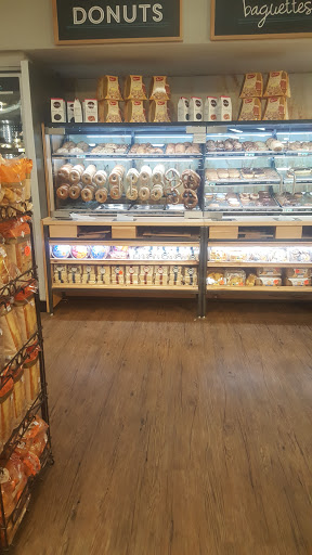 Shopping Mall «La Jolla Village Square», reviews and photos, 8657 Villa La Jolla Dr, La Jolla, CA 92037, USA