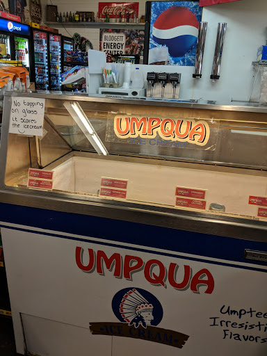 Convenience Store «Blodgett Country Store», reviews and photos, 21412 US-20, Blodgett, OR 97326, USA