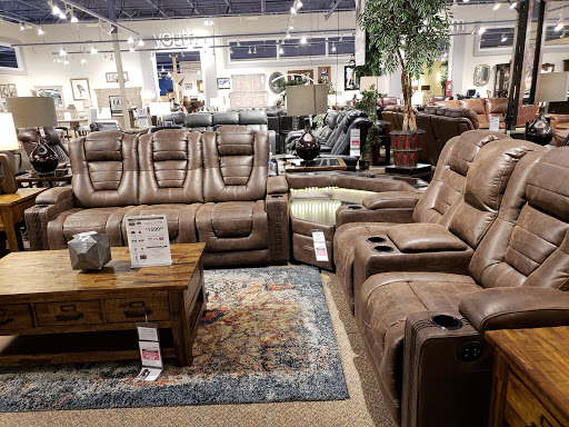 Furniture Store «Gardner-White Furniture», reviews and photos, 45300 Hayes Rd, Macomb, MI 48044, USA