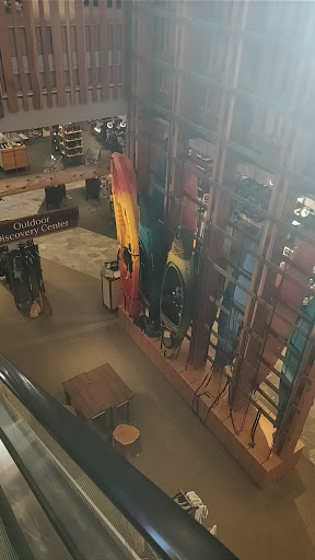 Clothing Store «L.L. Bean», reviews and photos, 6 Wayside Rd, Burlington, MA 01803, USA