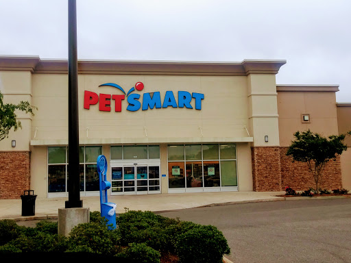 Pet Supply Store «PetSmart», reviews and photos, 7765 Airport Blvd #901, Mobile, AL 36608, USA