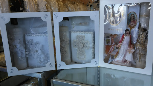 Gift Shop «Mr Jons Gift Shop», reviews and photos, 1412 W Edinger Ave # C, Santa Ana, CA 92704, USA