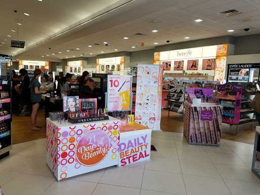 Hair Salon «Ulta Beauty», reviews and photos, 4803 Concord Pike, Wilmington, DE 19803, USA