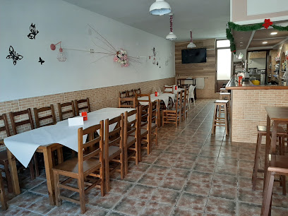 Café Bar Capricho - Av. Extremadura, 10, 06178 Valle de Santa Ana, Badajoz, Spain