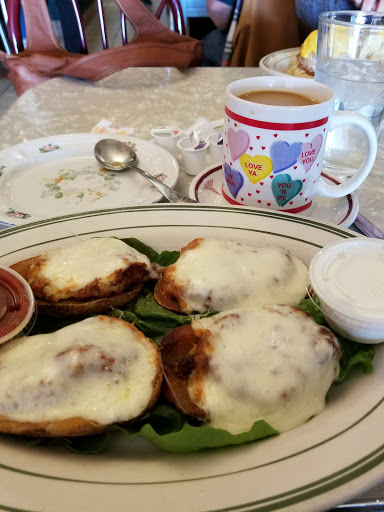 Shopping Mall «Beards Hill Plaza Shopping Center», reviews and photos, 949 Beards Hill Rd, Aberdeen, MD 21001, USA